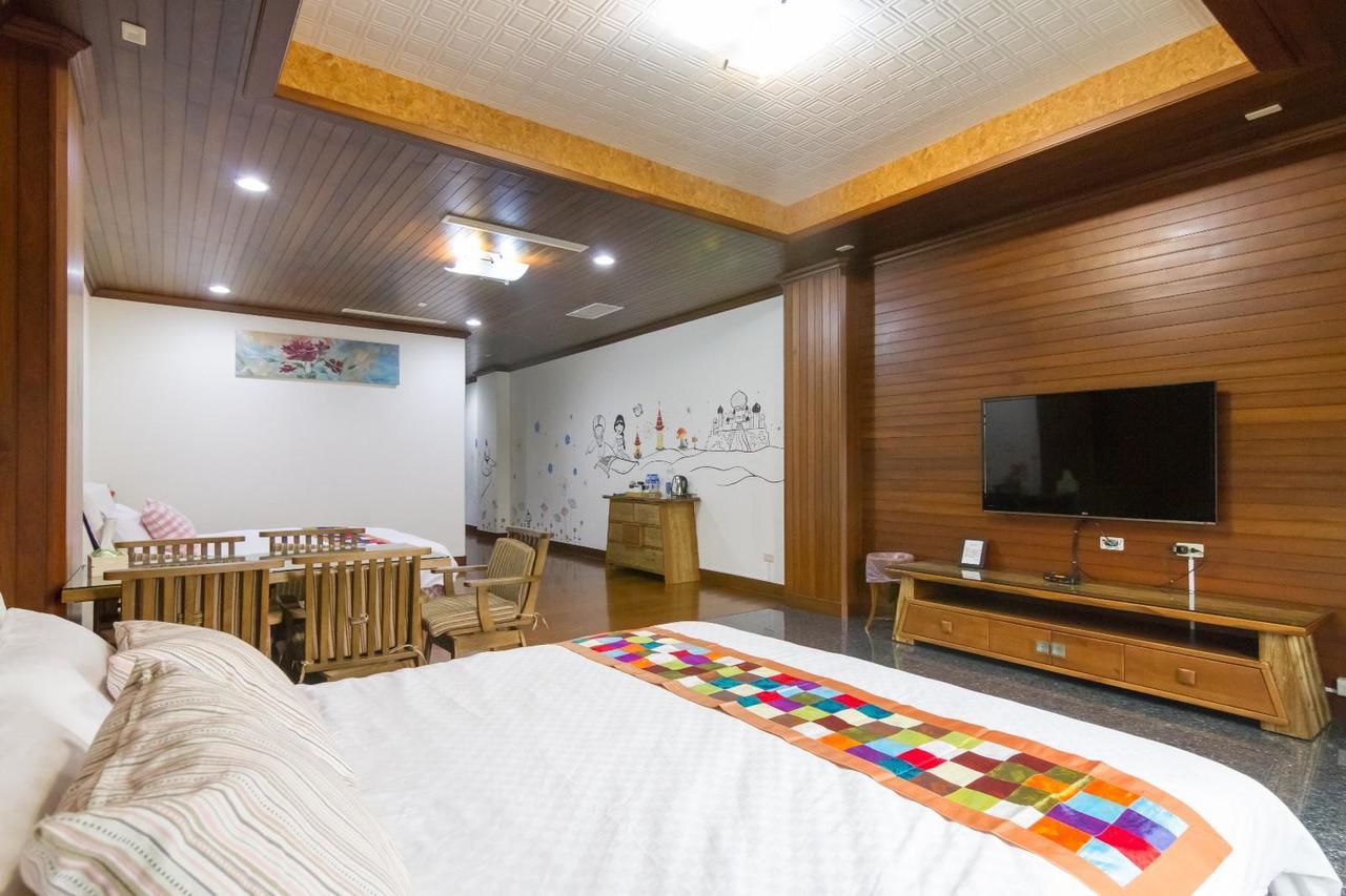 Tainan Yi Home Екстериор снимка