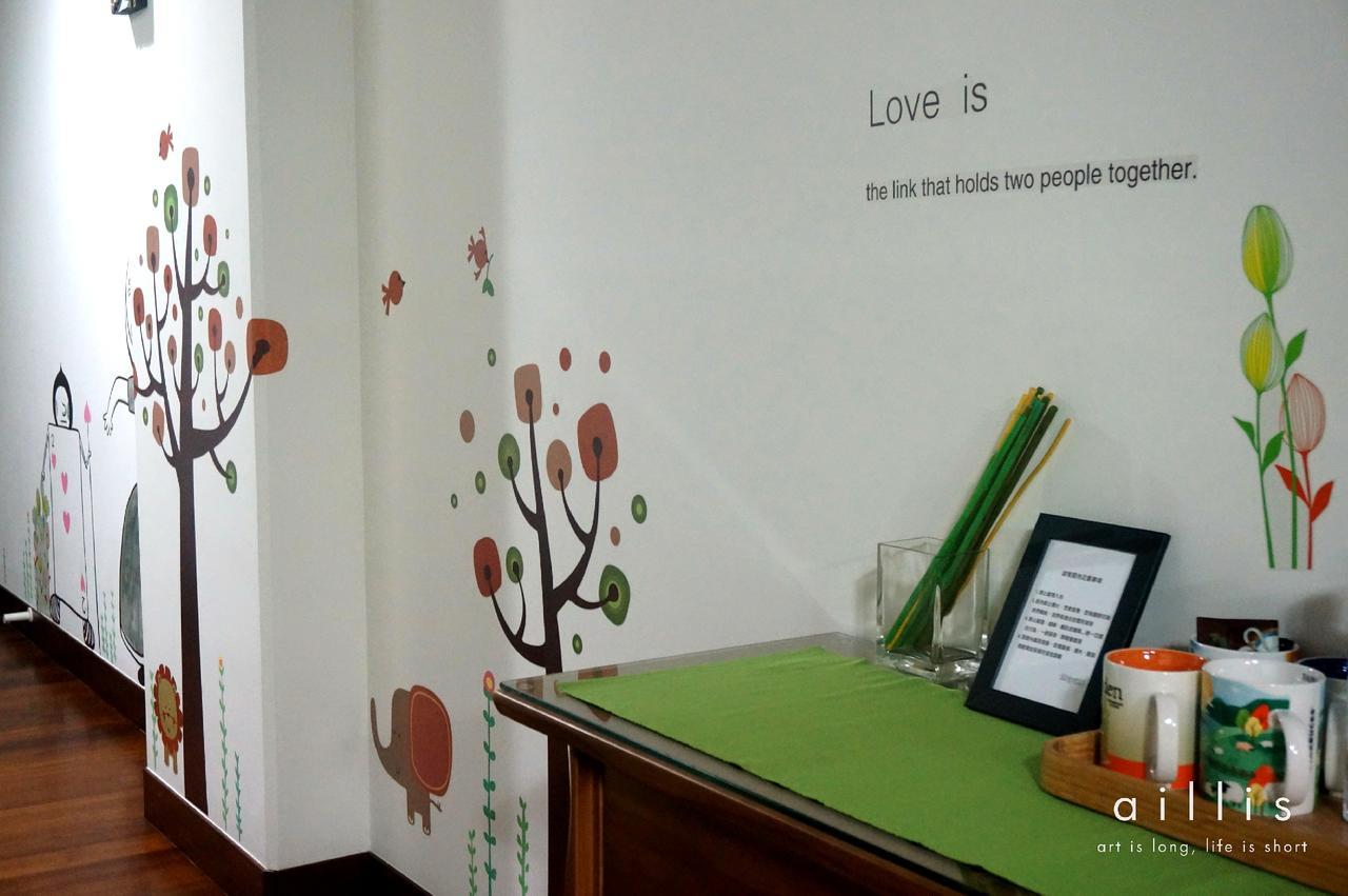 Tainan Yi Home Екстериор снимка